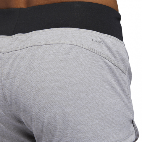 DT1648_APP_on-model_detail-3_white