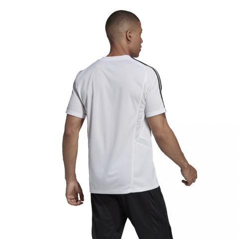 DT5288_APP_on-model_back_white