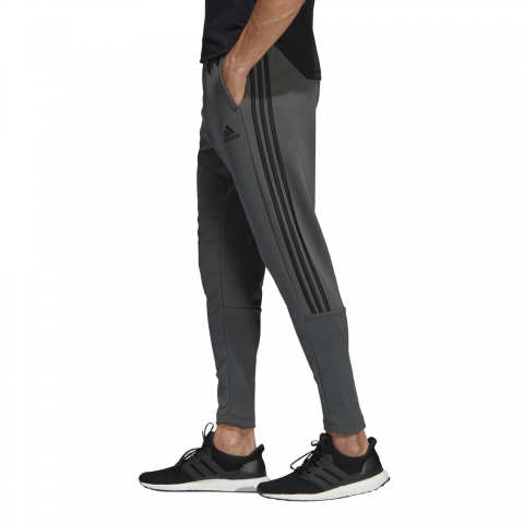 Pantalón must haves 3 bandas tiro clearance