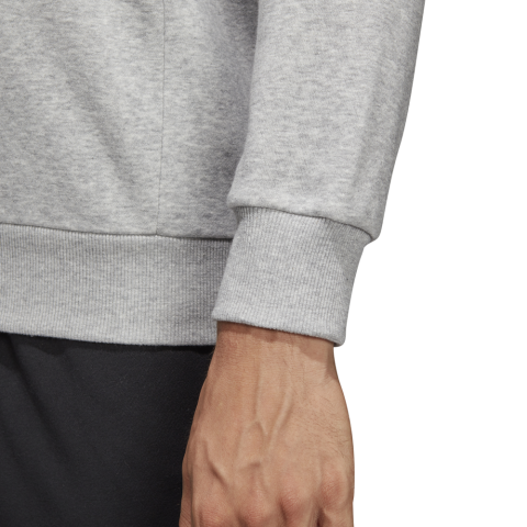 DT9937_APP_on-model_detail-2_white