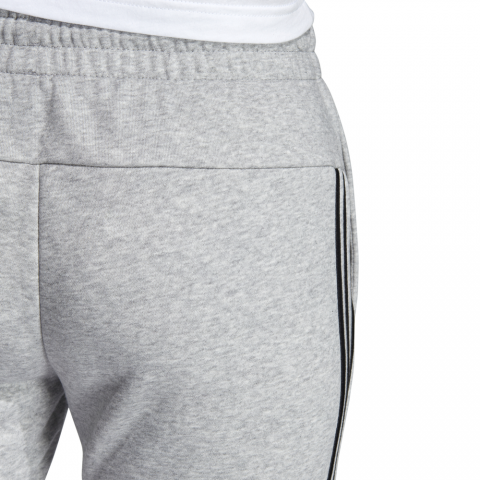 DU0009_APP_on-model_detail-3_white