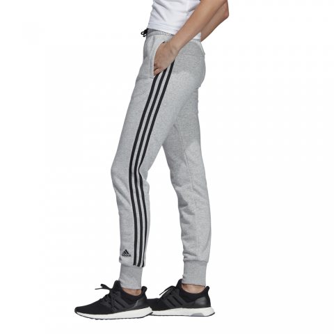 DU0009_APP_on-model_side_white