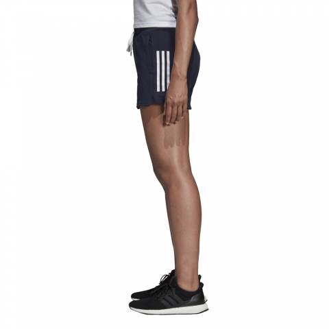 DU0236_APP_on-model_side_white
