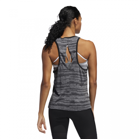 DU0346_APP_on-model_back_white