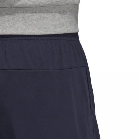 DU0394_APP_on-model_detail-3_white