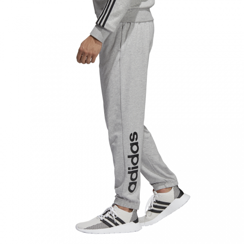 DU0399_APP_on-model_side_white