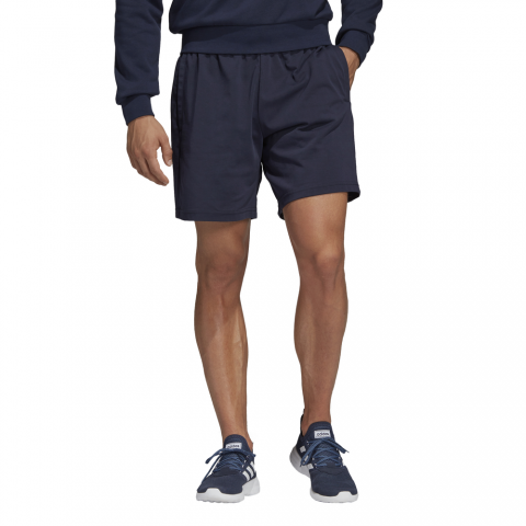 DU0417_APP_on-model_standard_white