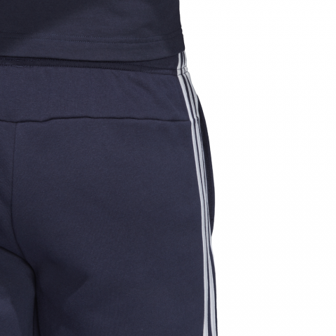 Pantalón Essentials Tapered Cuffed 3 bandas - DU0478 | ferrersport.com |  Tienda online de deportes