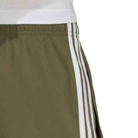 DU0505_APP_on-model_detail-3_white