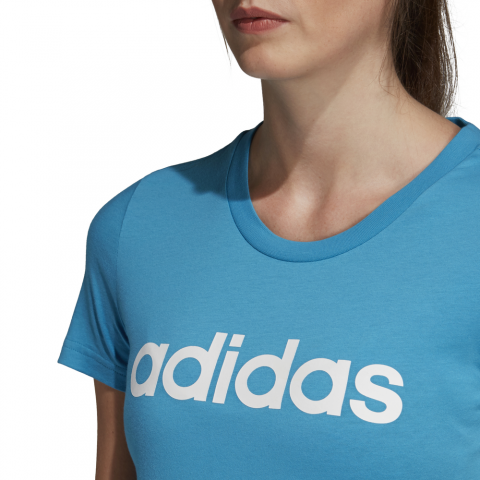 DU0630_APP_on-model_detail-1_white