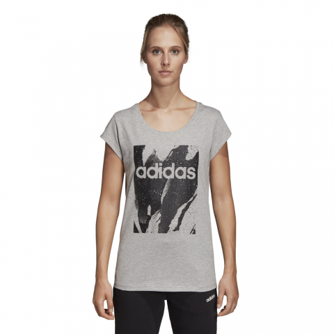 DU0636_APP_on-model_standard_white