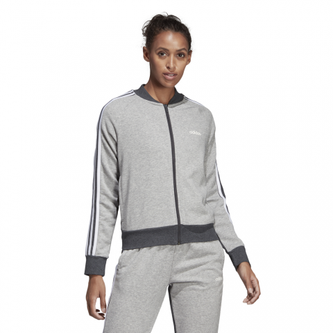 DU0668_APP_on-model_standard_white