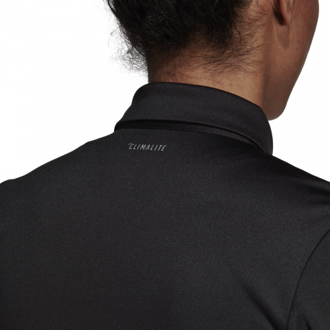 DU0944_APP_on-model_detail-2_white