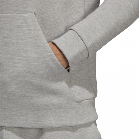 DU1146_APP_on-model_detail-1_white