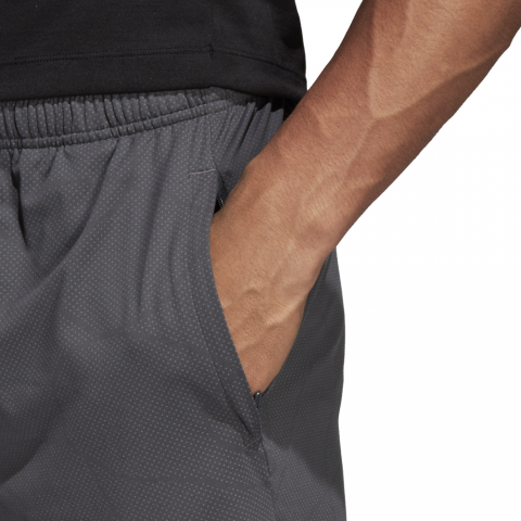 DU1173_APP_on-model_detail-1_white
