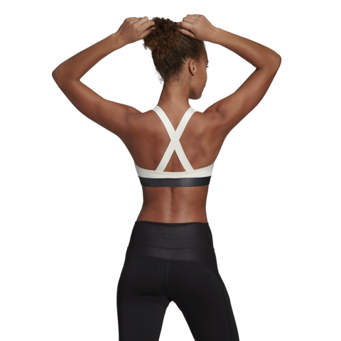 DU1286_APP_on-model_back_white