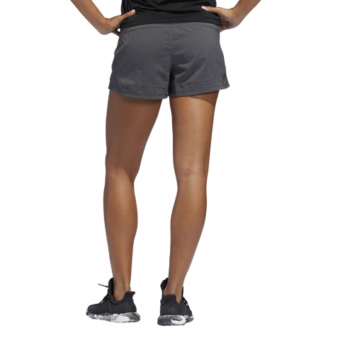 DU3489_APP_on-model_back_white