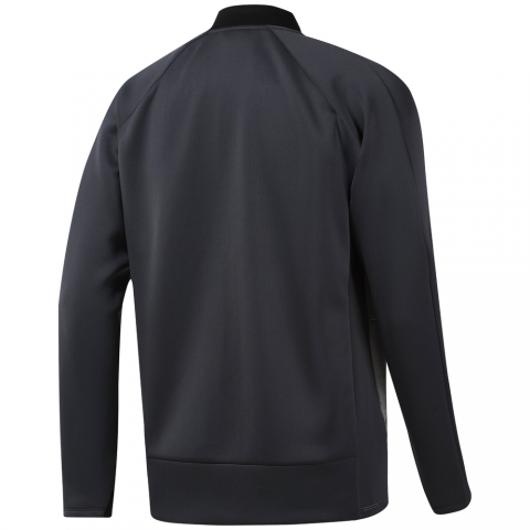 DU3982_APP_virtual_back_white