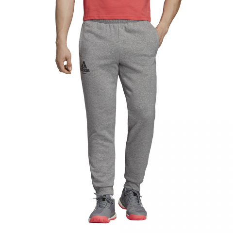 DU4534_APP_on-model_standard_white