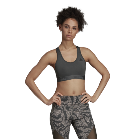 DU6502_APP_on-model_standard_white