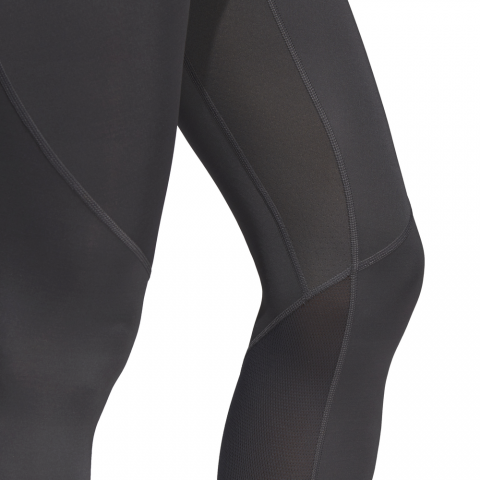DU6550_APP_on-model_detail-2_white