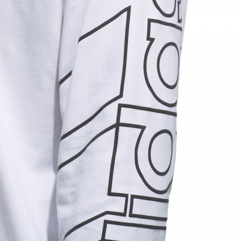 DV1005_APP_on-model_detail-3_white