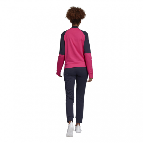 DV2437_APP_on-model_back_white