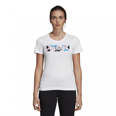 DV3024_APP_on-model_standard_white