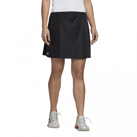 DW8693_APP_on-model_standard_white