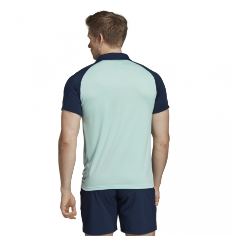 DX0473_APP_on-model_back_white