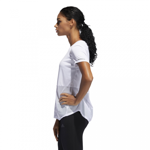 DX2461_APP_on-model_side_white