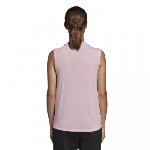 DX2541_APP_on-model_back_white