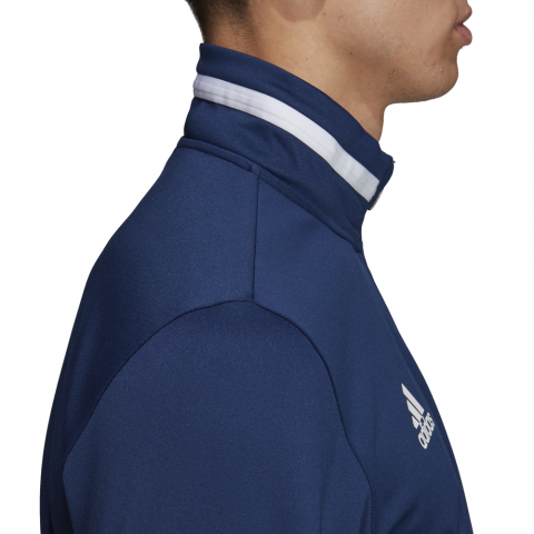DY8838_APP_on-model_detail-2_white