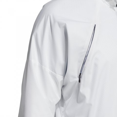 DZ0054_APP_on-model_detail-2_white