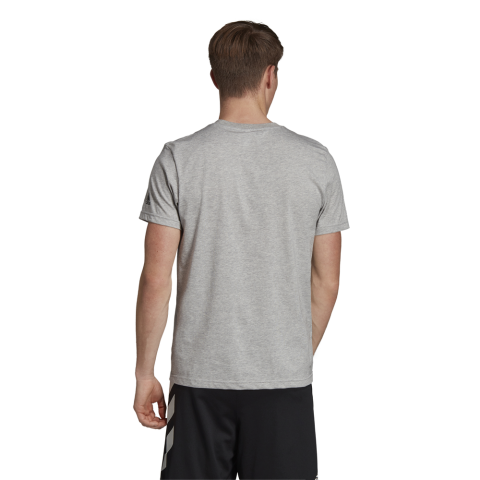 DZ8626_APP_on-model_back_white