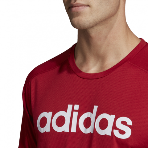 Camiseta Adidas Design 2 Move Climacool Logo EI5659