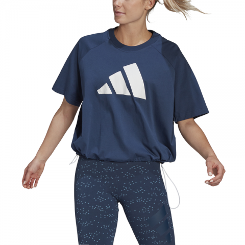 GL9538_APP_on-model_front_white