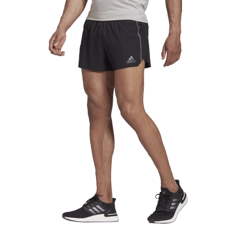 FM7632_APP_on-model_standard_white