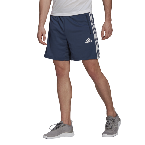 GM2128_APP_on-model_standard_white