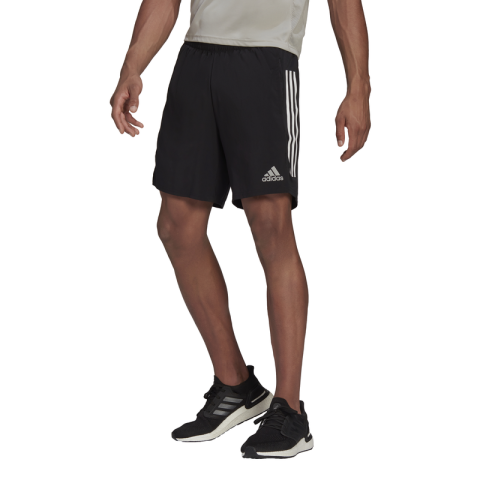 GQ9352_APP_on-model_standard_white