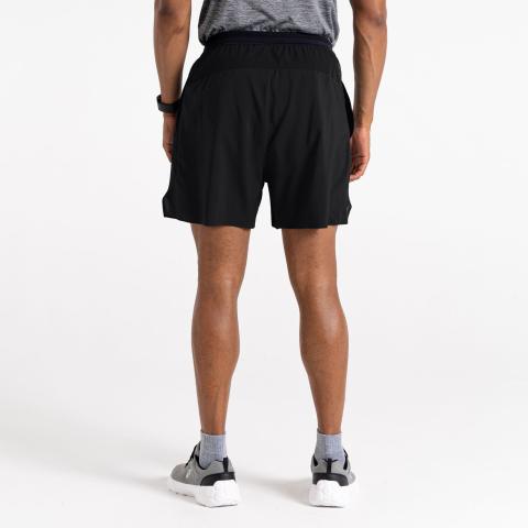 Short-D2B-Accelerate-Negro-Imag4