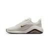 Nike Zoom Bella 7 beige – vista lateral interior – Ref: FZ1689-004
