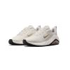Nike Zoom Bella 7 beige – vista en ángulo – Ref: FZ1689-004