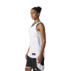 BQ9165_APP_on-model_side_white