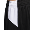 BS5016_APP_on-model_detail-3_white