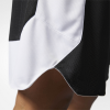 CD8650_APP_on-model_detail-2_white