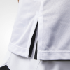 CD8674_APP_on-model_detail-3_white