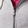 CF8595_APP_on-model_detail-2_white