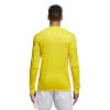 CG0384_APP_on-model_back_white