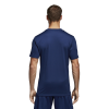 CV3450_APP_on-model_back_white